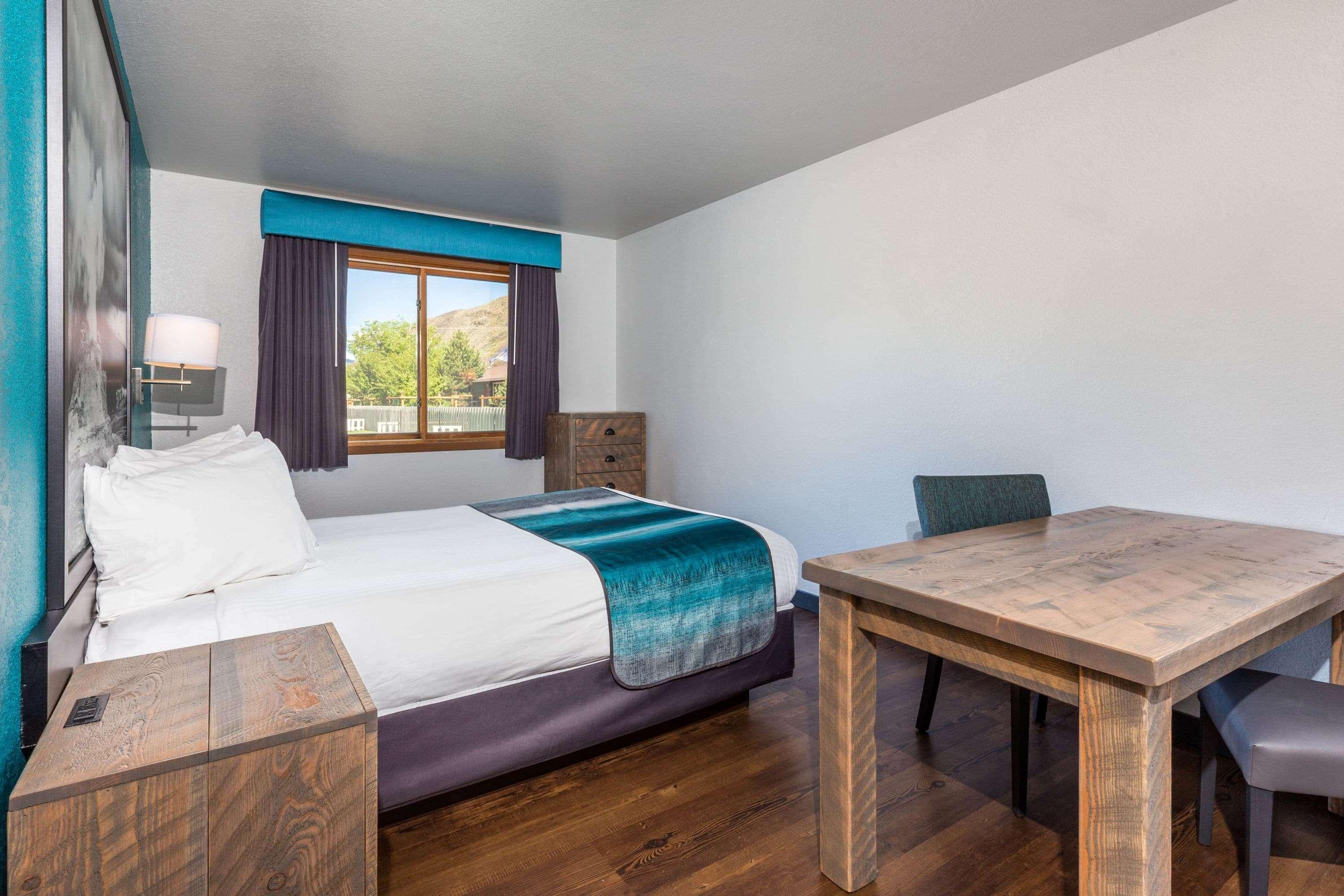 Super 8 By Wyndham Gardiner/Yellowstone Park Area Exteriör bild